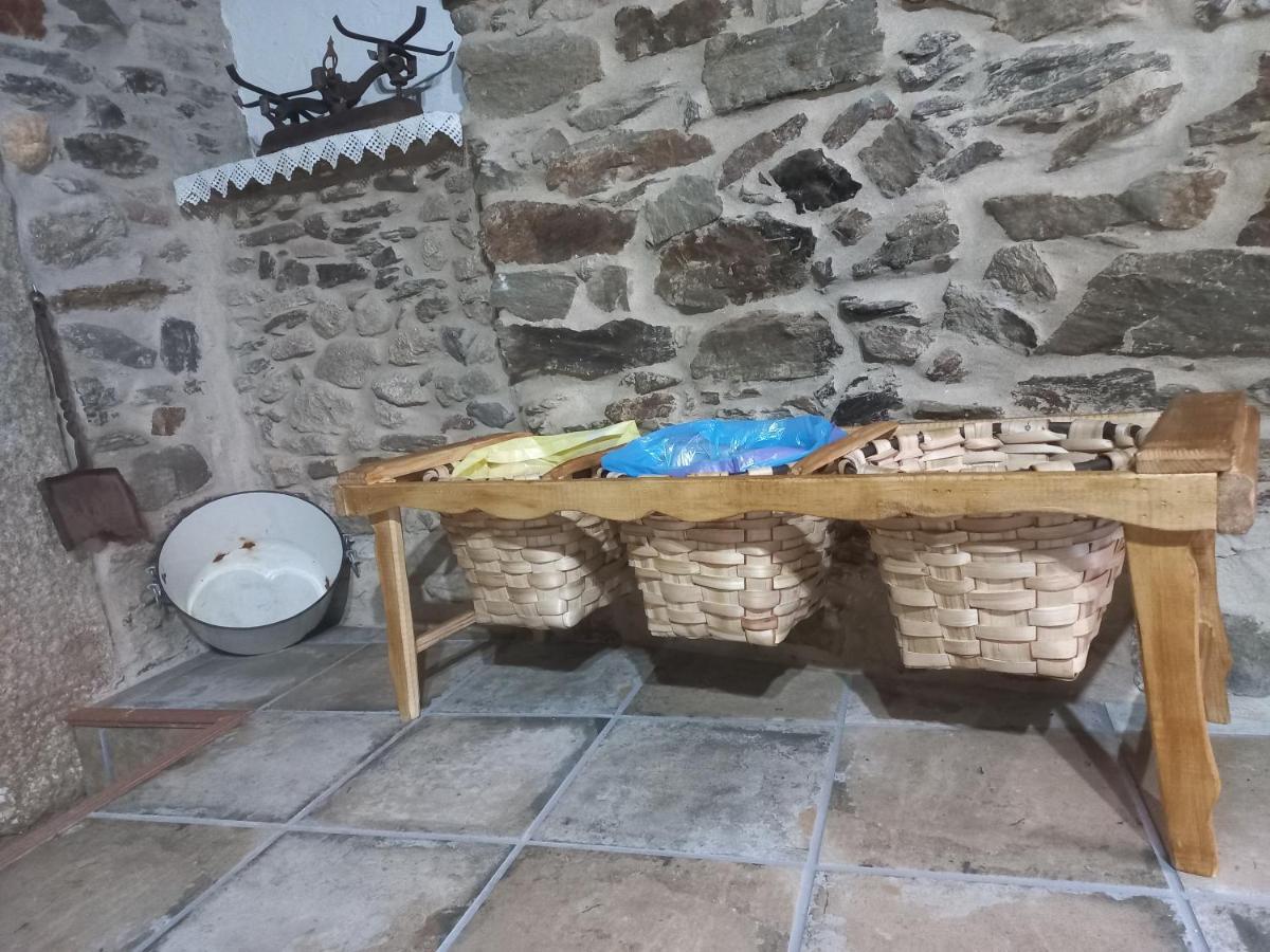 Вилла Casa Rural La Moraquintana Сантибаньес-эль-Бахо Экстерьер фото
